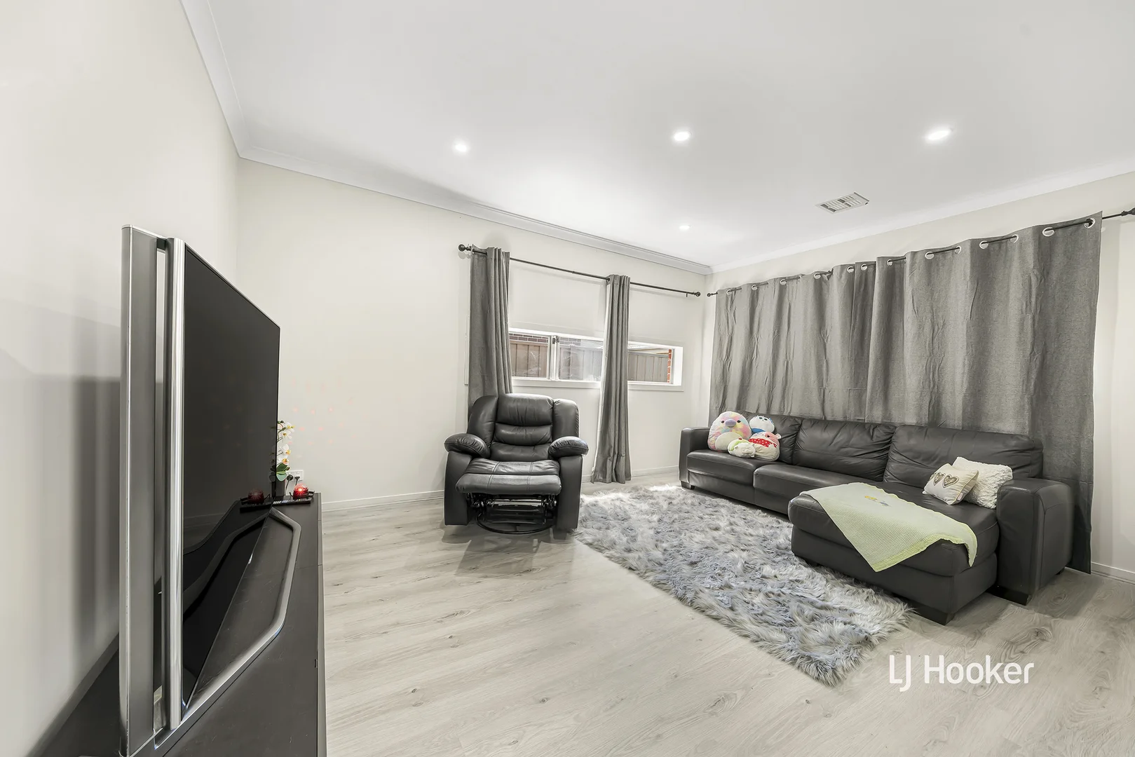 Additional image 15 of 244B Sayers Road, Truganina VIC 3029