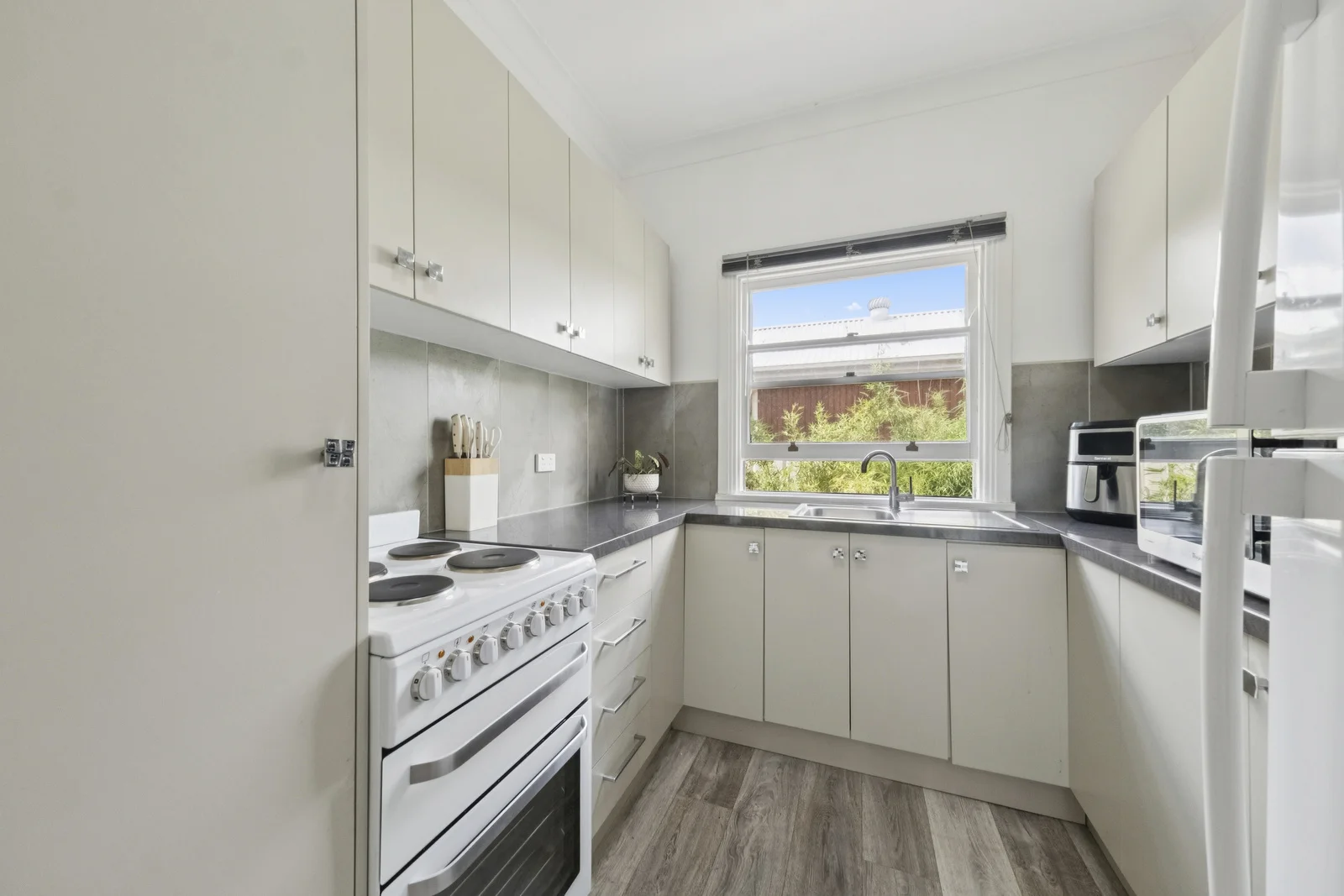 Additional image 8 of 25 Perry Street, Yass NSW 2582