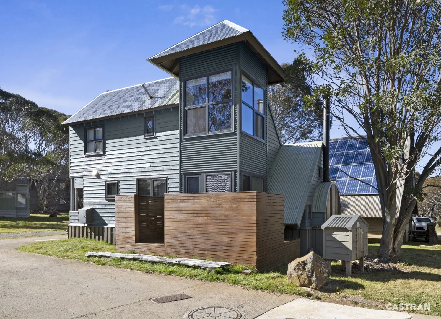 2 Mount Elizabeth Road, Dinner Plain VIC 3898