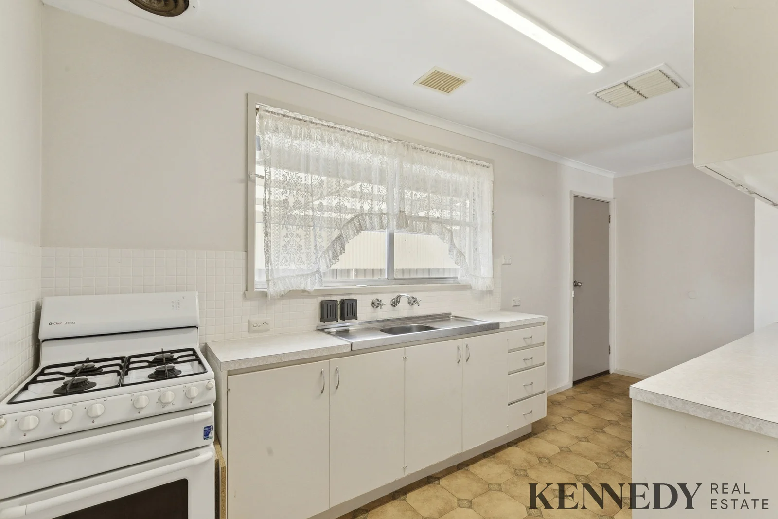 Additional image 3 of 46 Pinniger Street, Yarrawonga VIC 3730