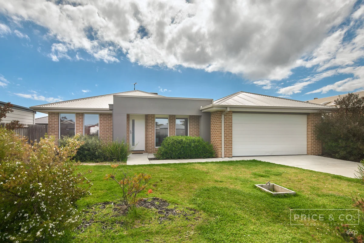5 Racecourse Crescent, Dalyston VIC 3992