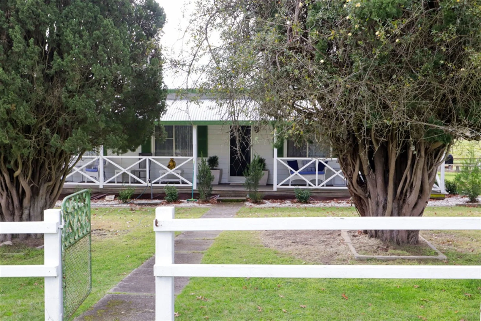 12436 Bruxner Highway, Tenterfield NSW 2372