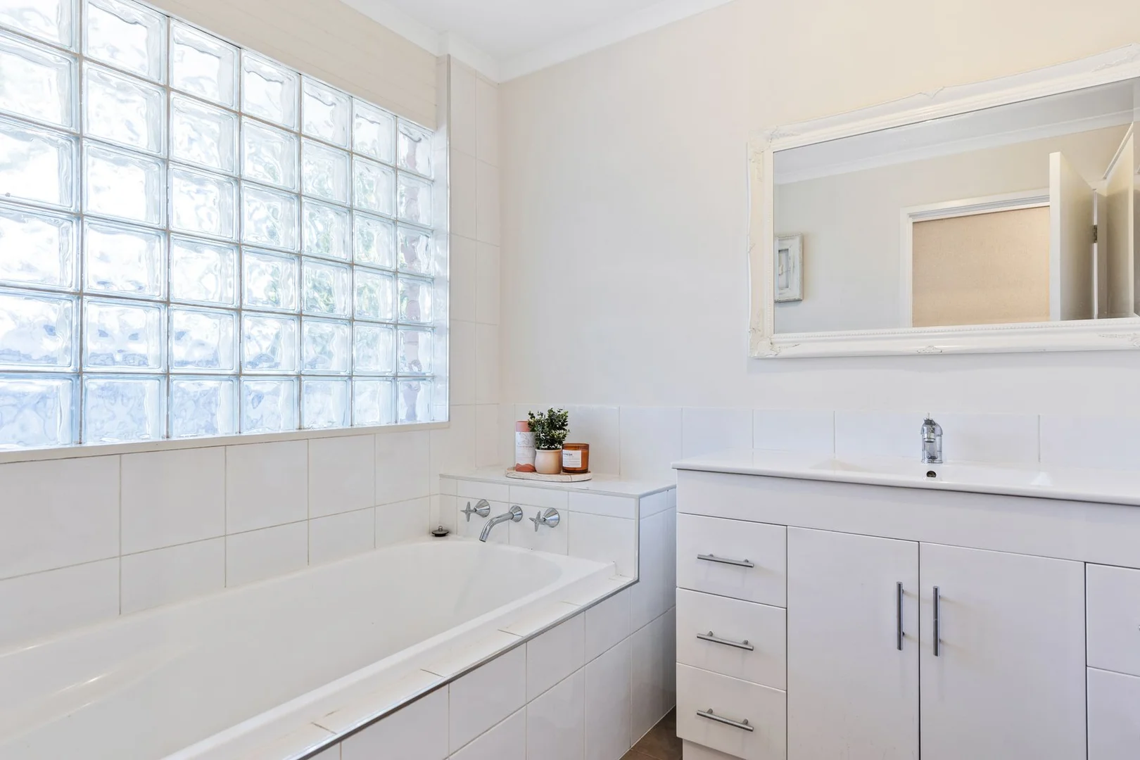 Additional image 11 of 74 Taylor Street, Ascot VIC 3551