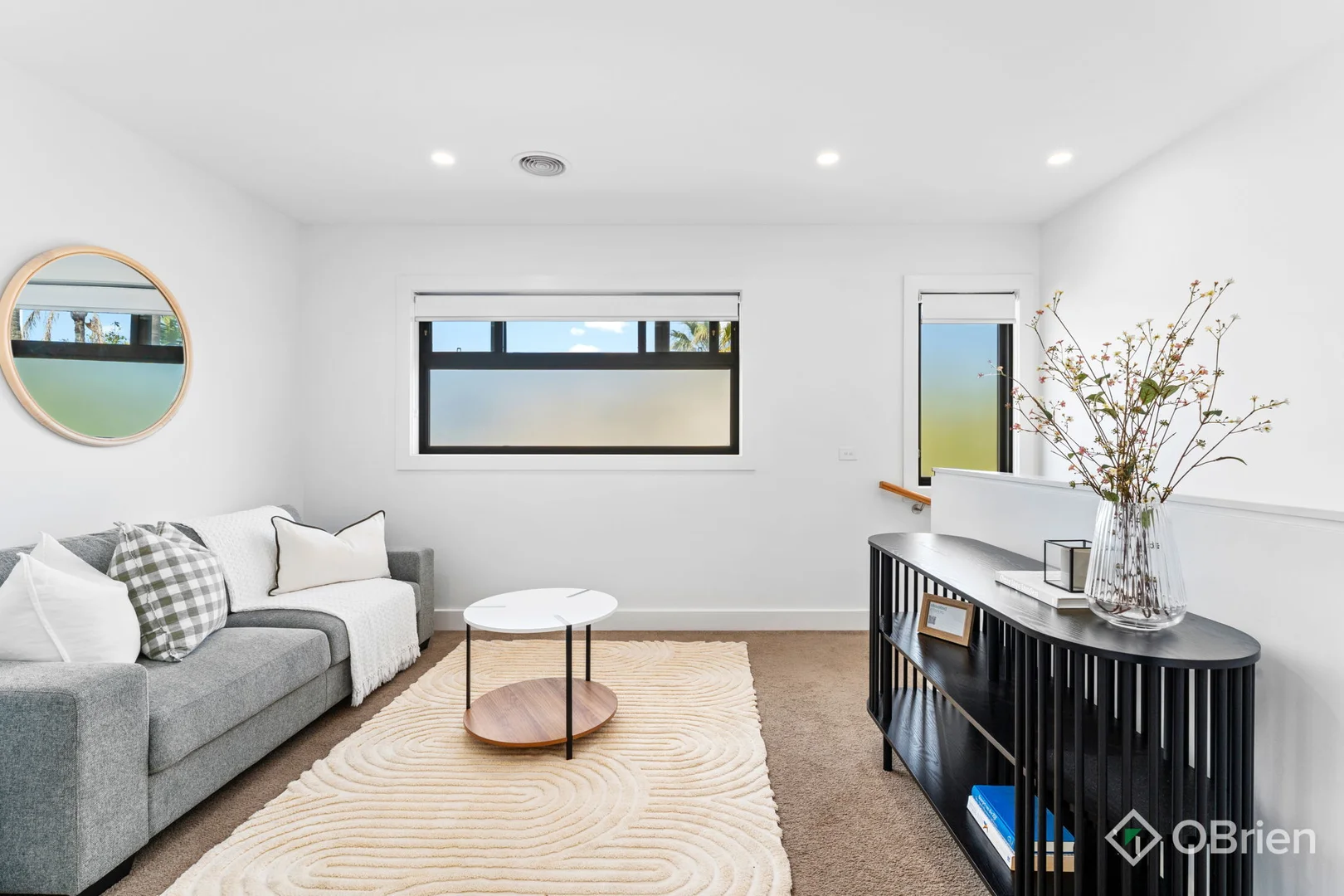 Additional image 5 of 1/8 Dunnell Rise, Berwick VIC 3806