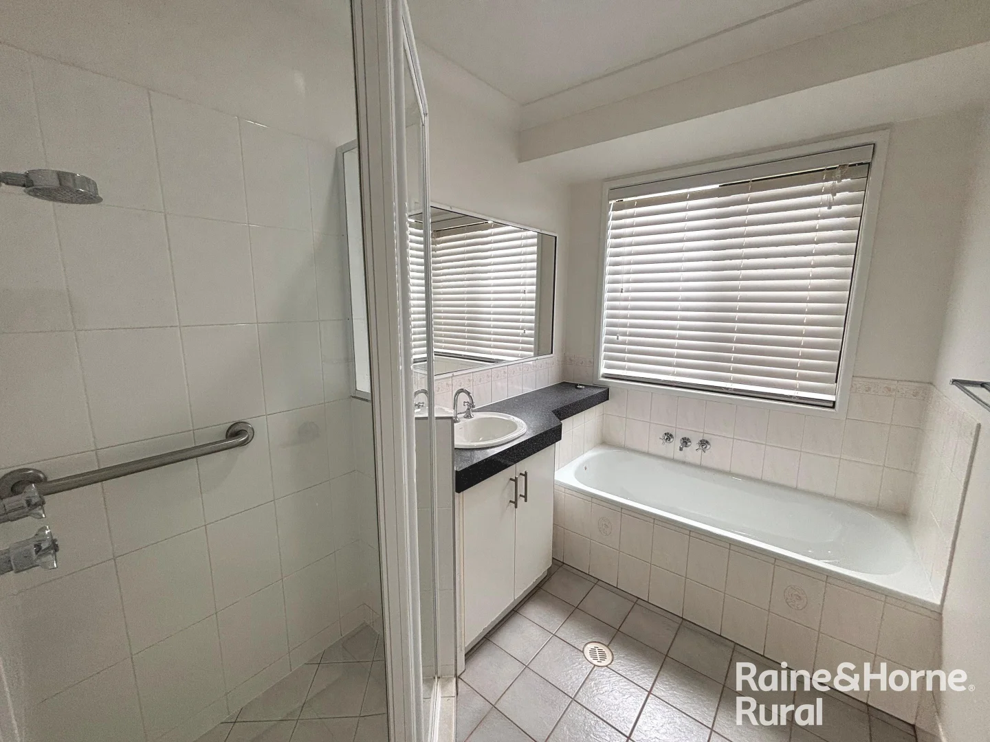 Additional image 10 of 9 Anne court, Kingaroy QLD 4610