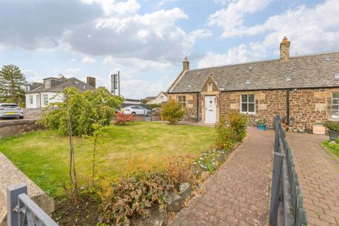 140 Glasgow Road, Edinburgh EH12