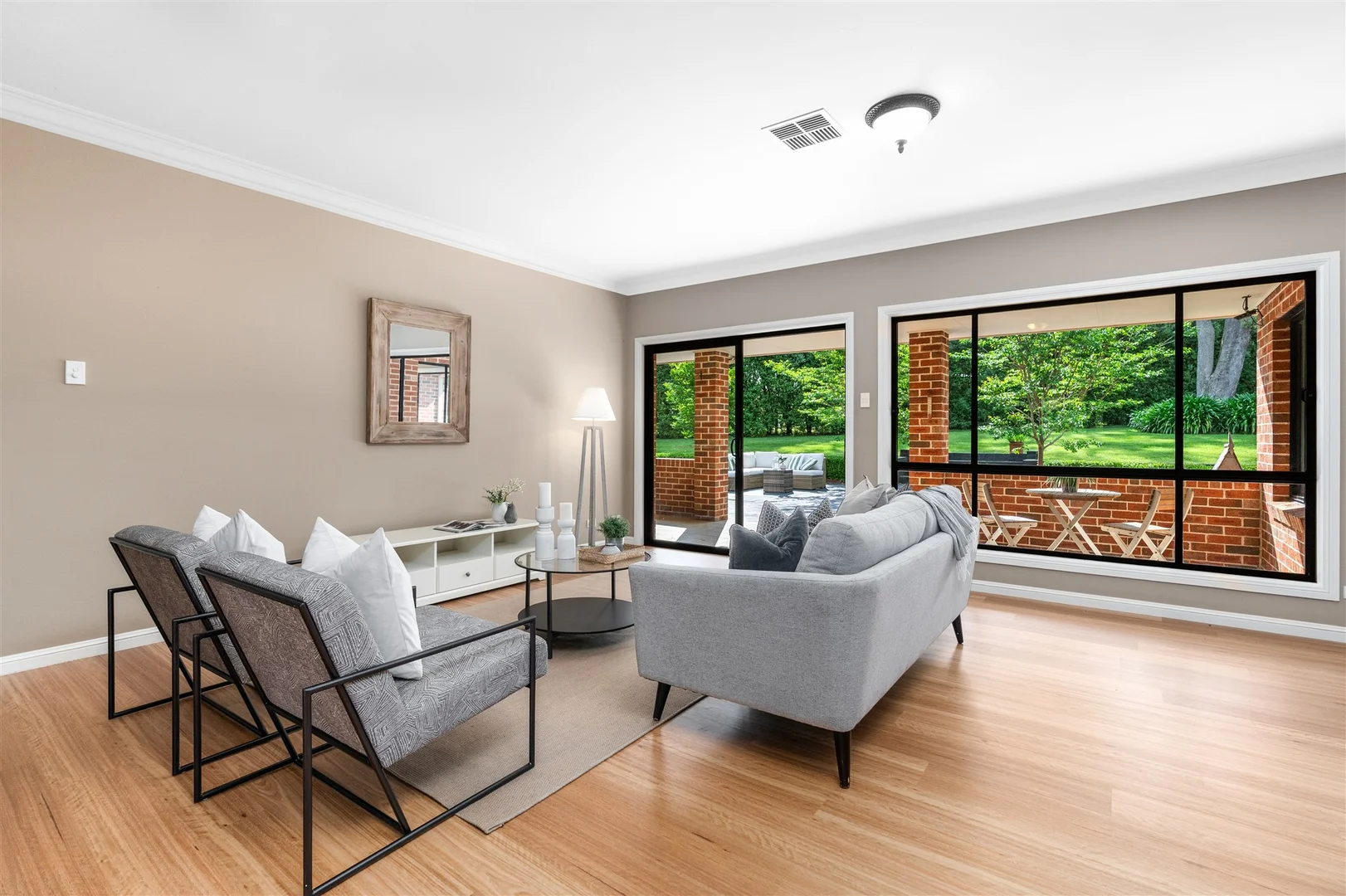 Additional image 13 of 8 Harby Avenue, Burradoo NSW 2576