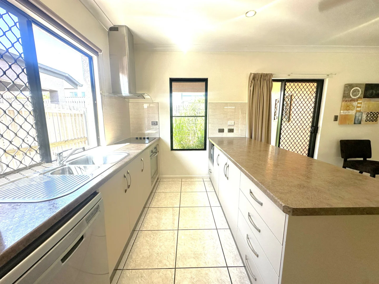 Additional image 5 of Unit 7, 11 Kennedy Street, Bowen QLD 4805