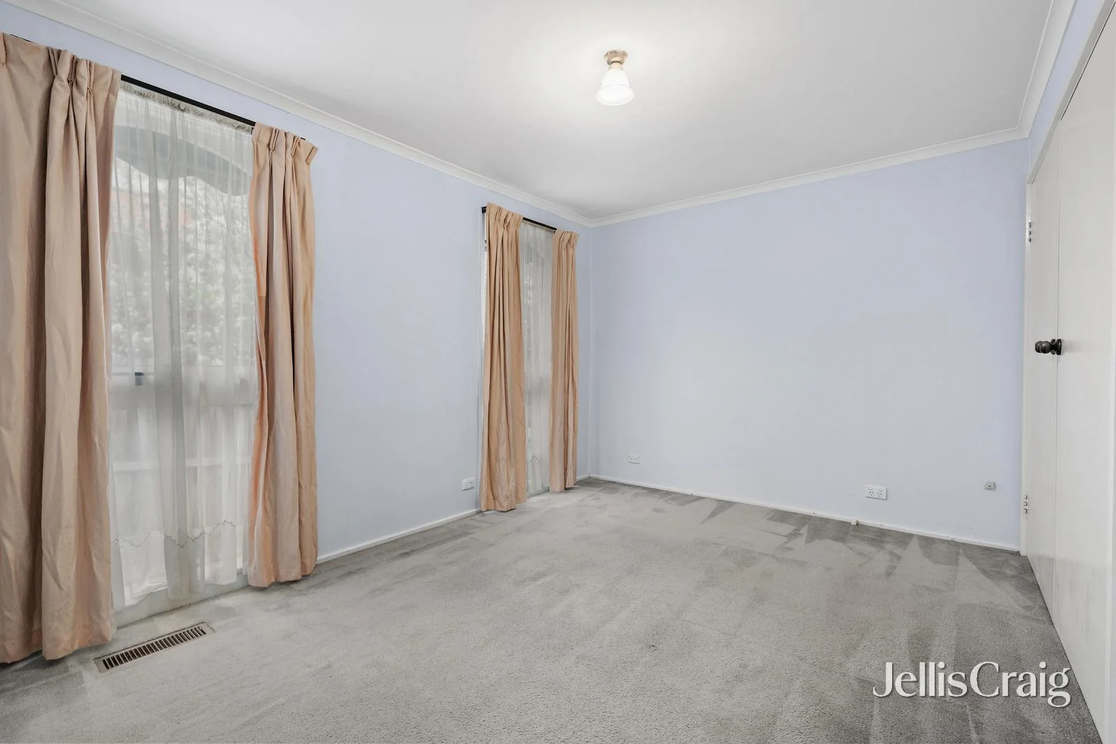 Additional image 5 of 2/44 Royton Street, Burwood East VIC 3151