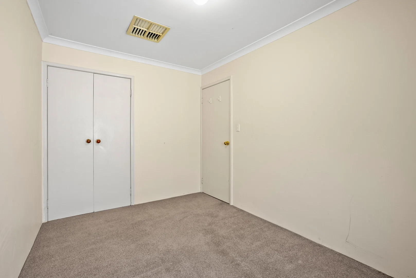 Additional image 16 of 19 Elanora Drive, Cooloongup WA 6168