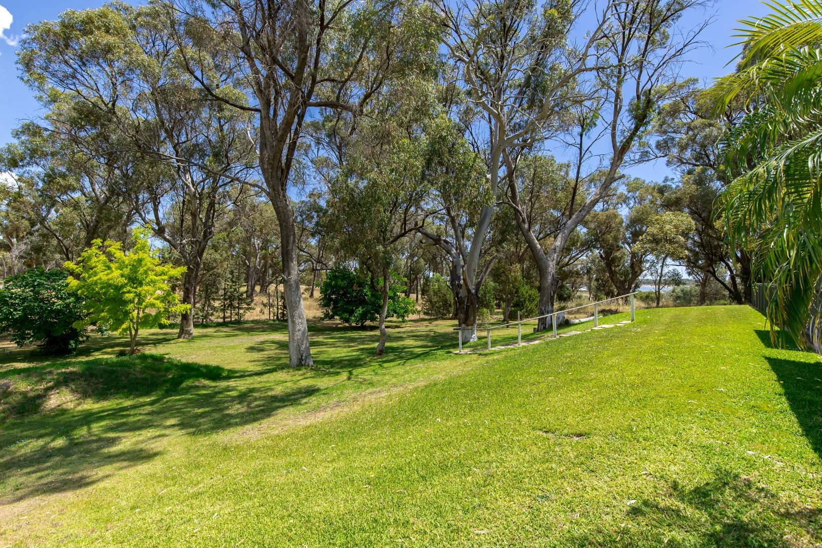 Additional image 15 of 4 Tincombe Grove, Baldivis WA 6171