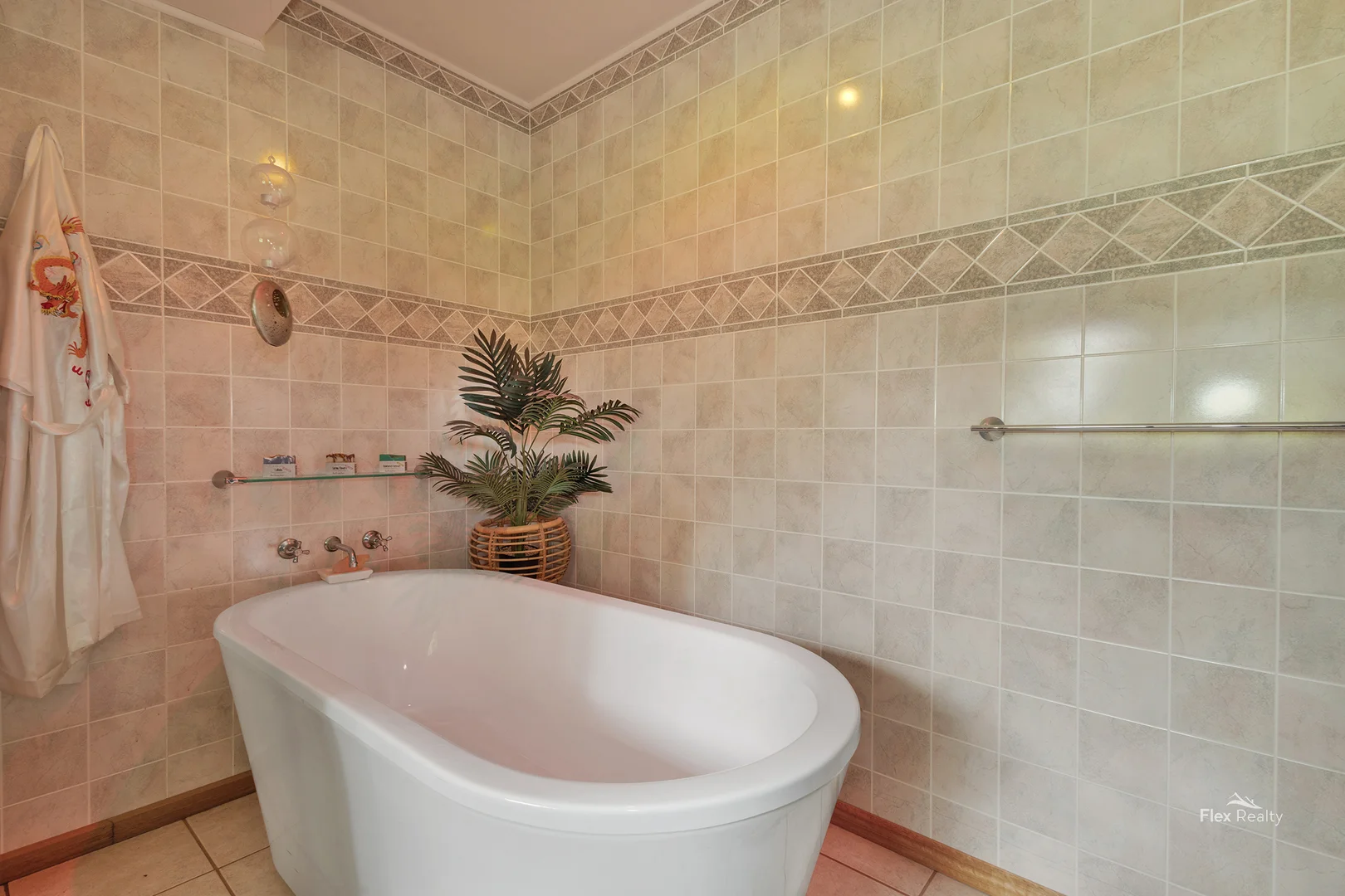 Additional image 20 of 18 Mount Road, Waratah TAS 7321