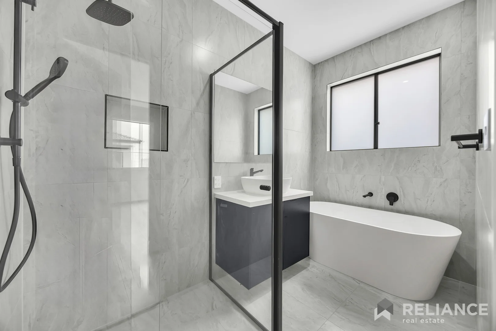 Additional image 8 of 3 Glory Street, Thornhill Park VIC 3335