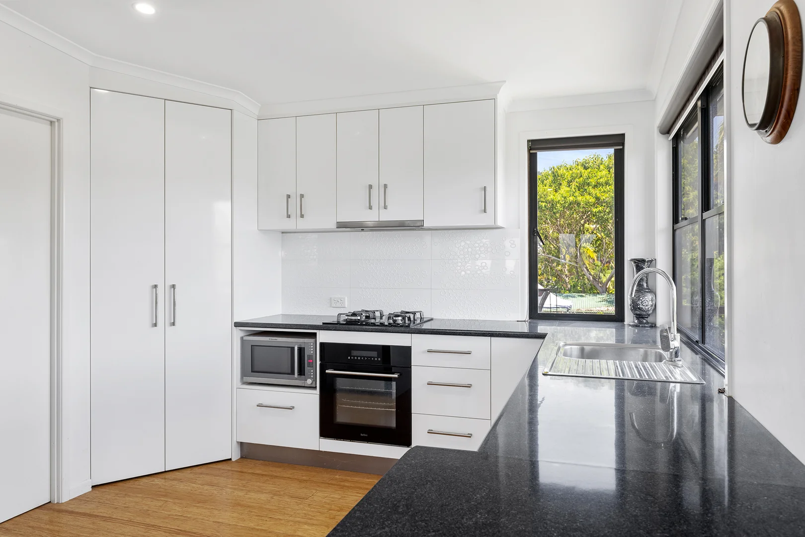 Additional image 25 of 6 Ocean View Avenue, Airlie Beach QLD 4802