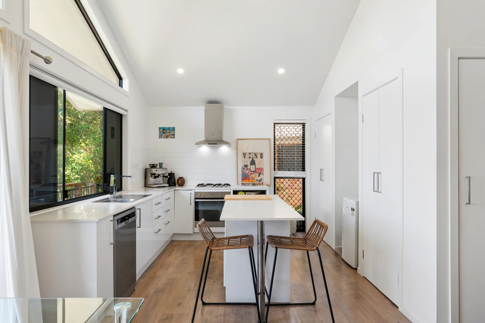 Additional image 17 of 38 Beaconsfield Drive, Burleigh Waters QLD 4220