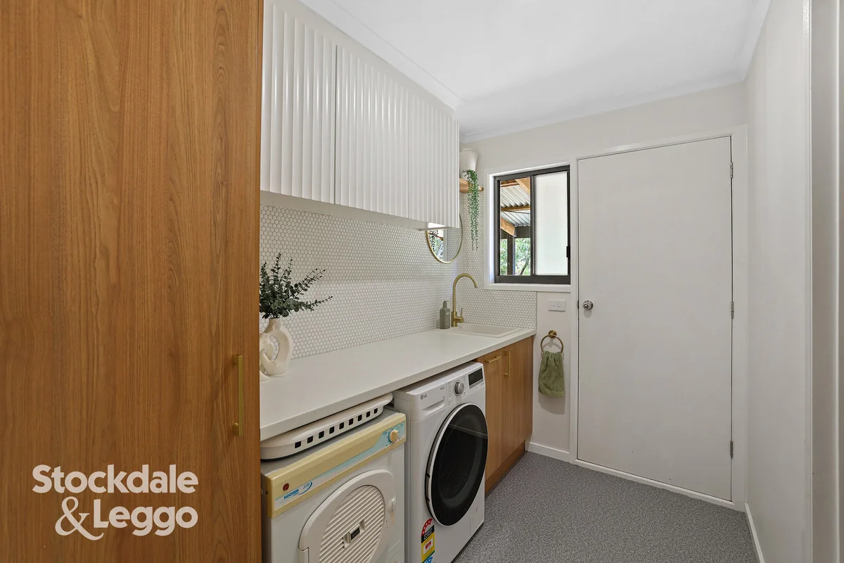 Additional image 13 of 3 Golf Links Drive, Mirboo North VIC 3871