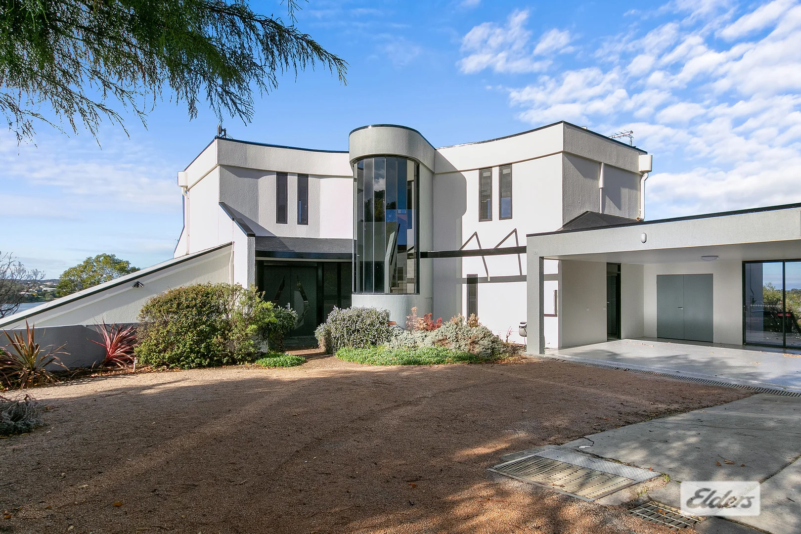 Additional image 4 of 4A Wattlebird Close, Lakes Entrance VIC 3909