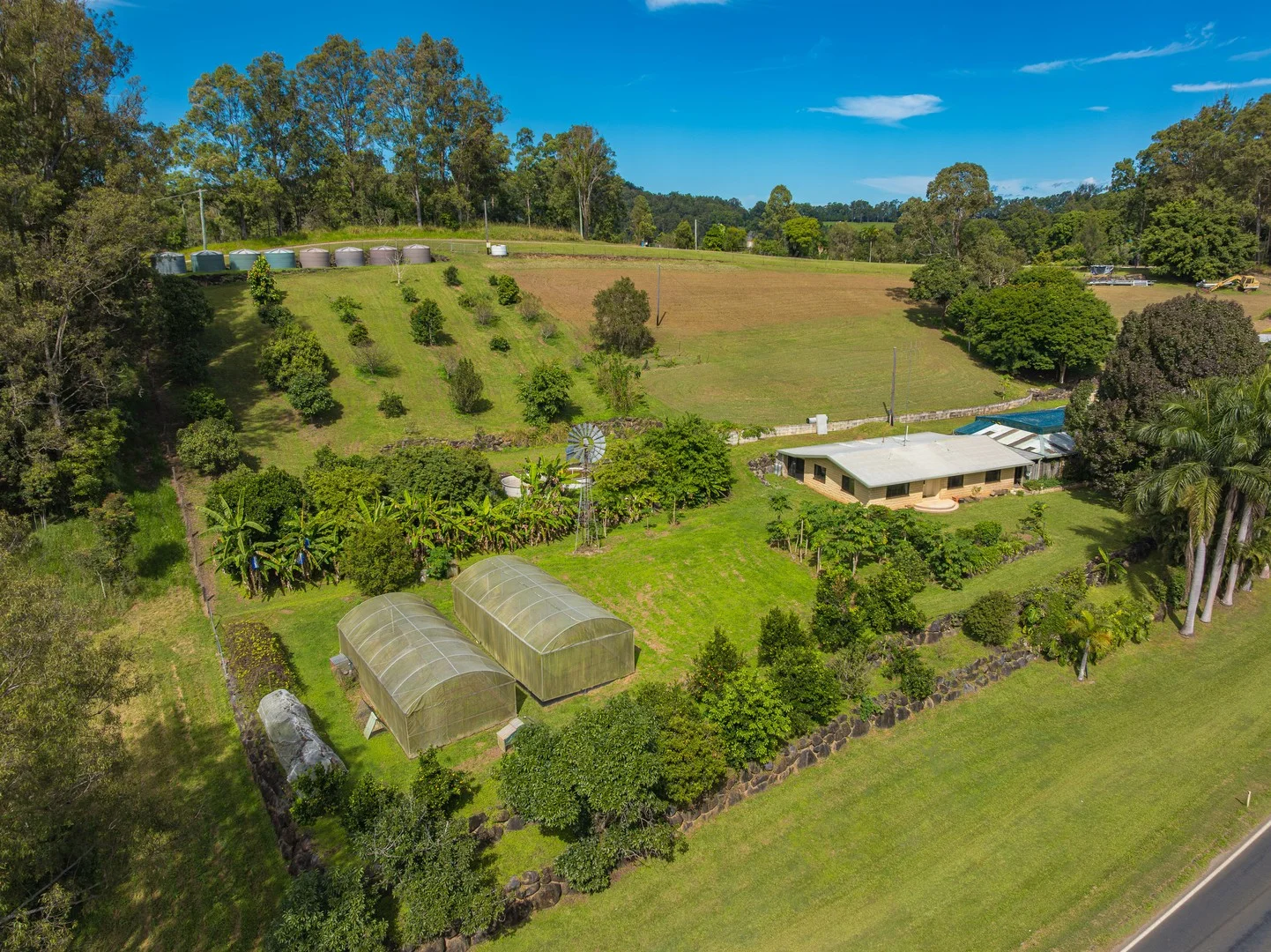 1214 Tin Can Bay Rd, Ross Creek QLD 4570