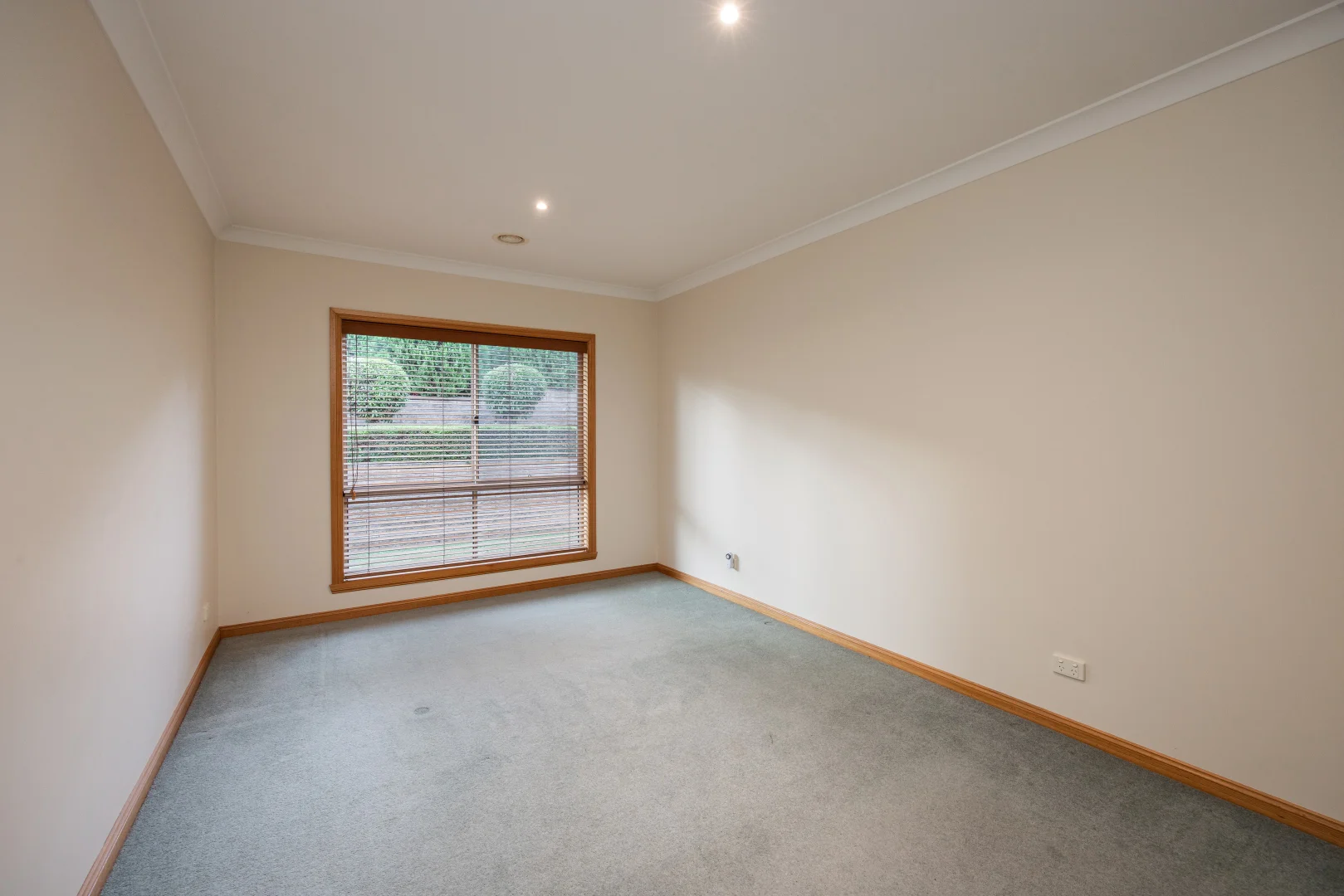 Additional image 15 of 16 Florence Crescent, West Albury NSW 2640