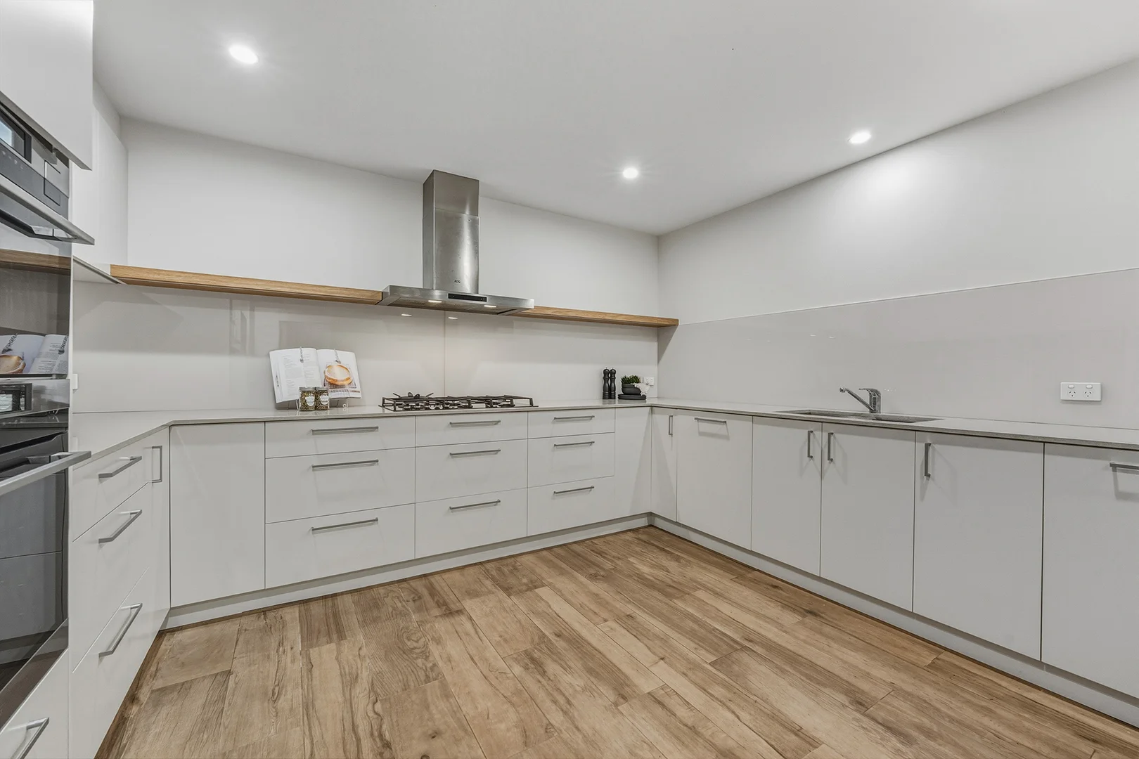 Additional image 7 of 1/67 Groom Street, Hughes ACT 2605