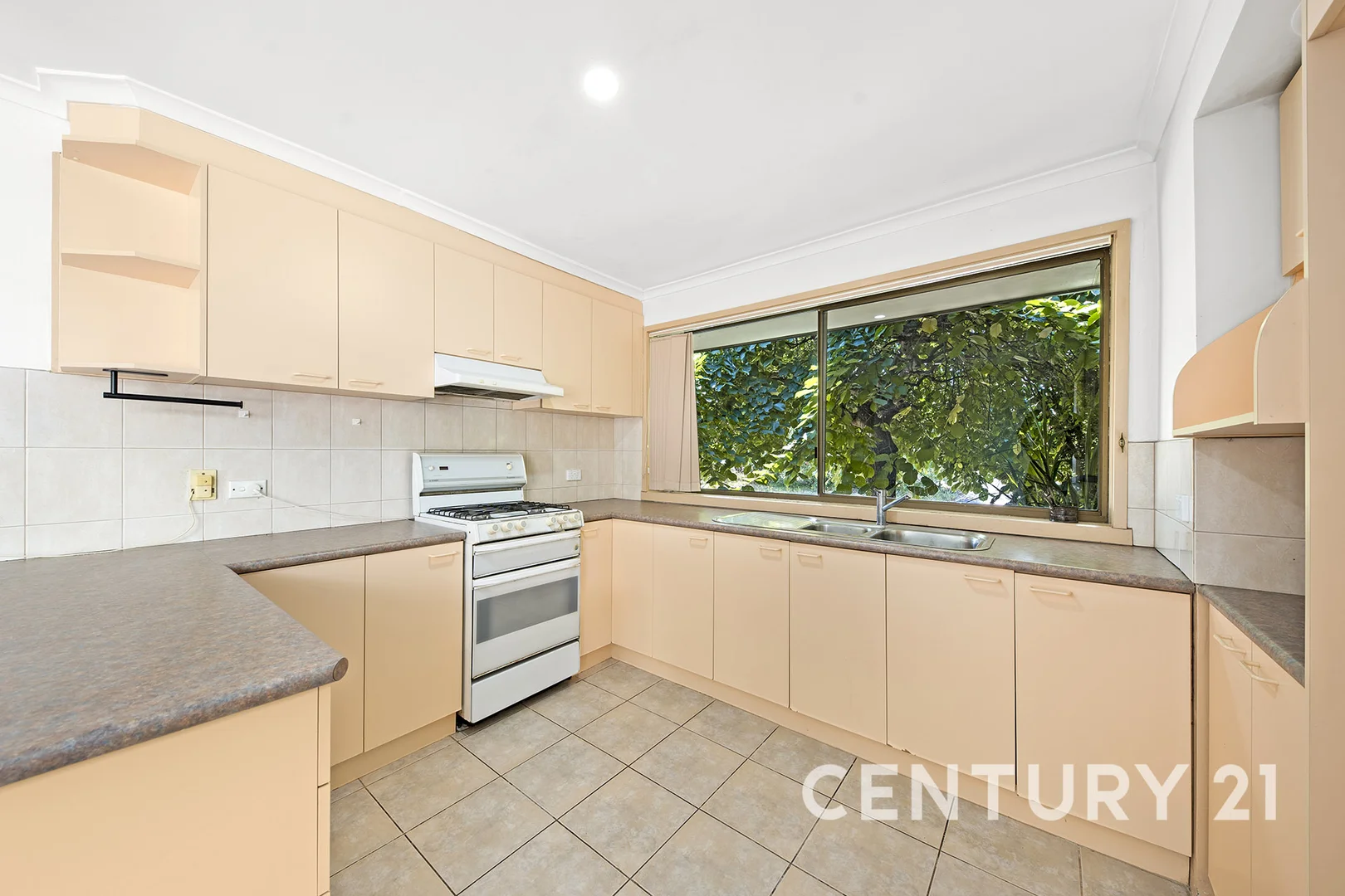 Additional image 5 of 27 Shetland Street, Endeavour Hills VIC 3802