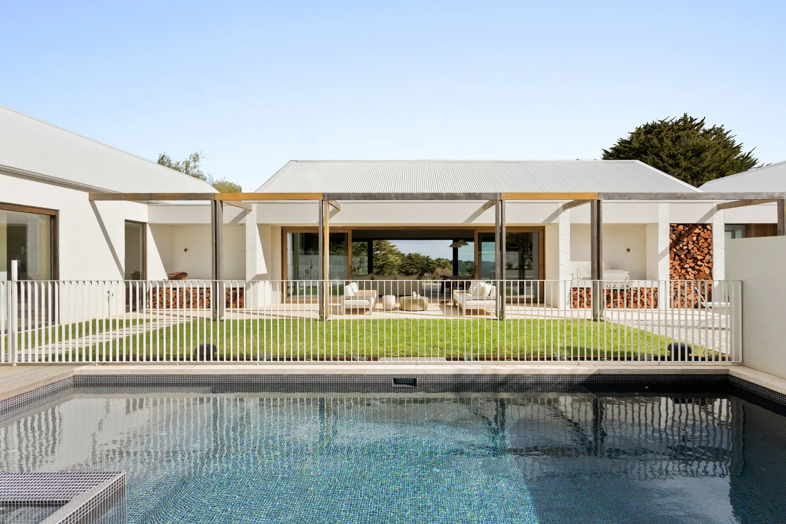 10 Heath Lane, Arthurs Seat VIC 3936