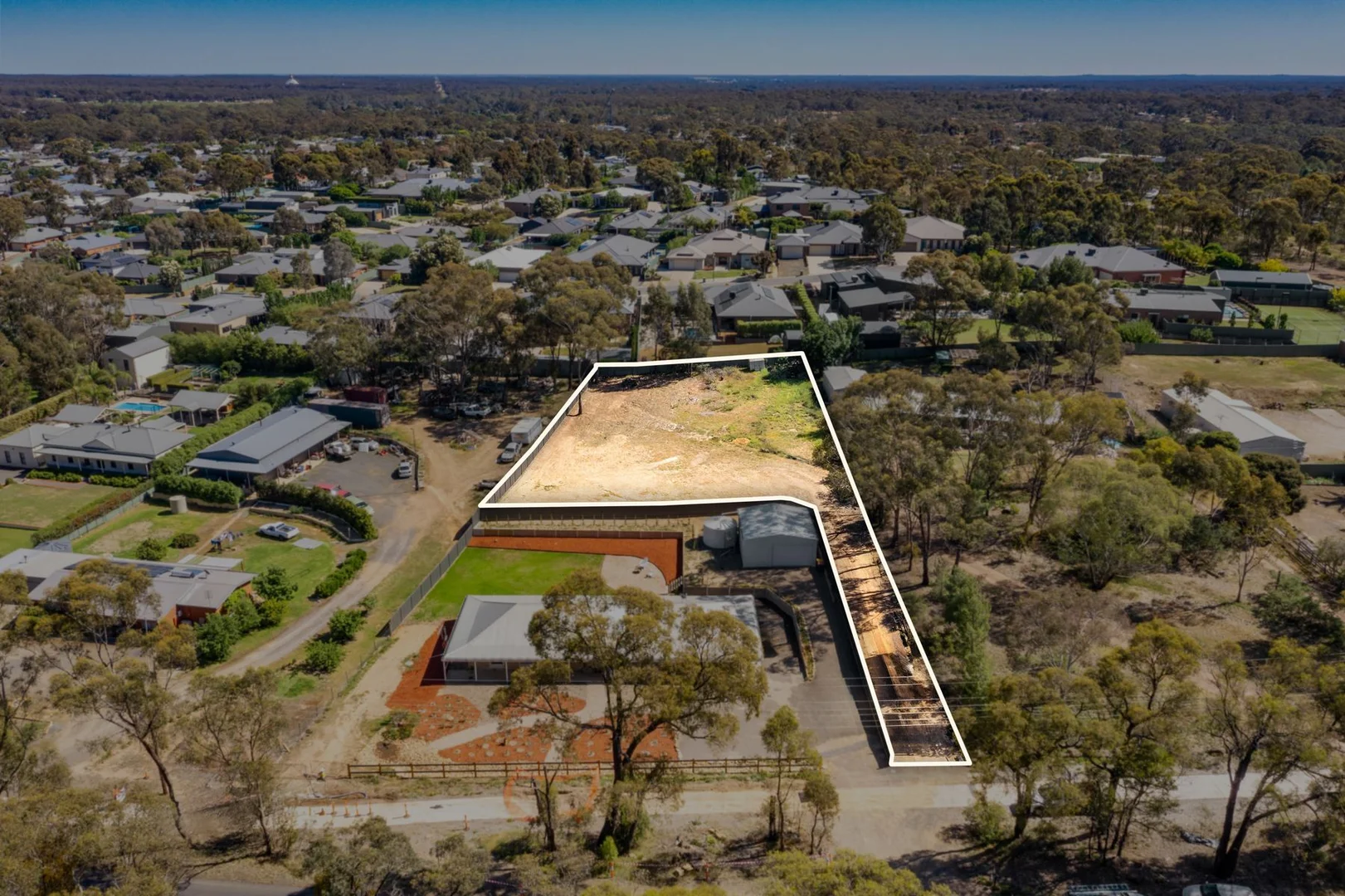 Additional image 3 of 1//70 Edwards Road, Maiden Gully VIC 3551