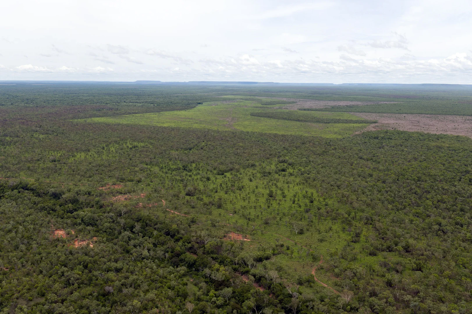 Additional image 2 of Douglas-Daly NT 0822