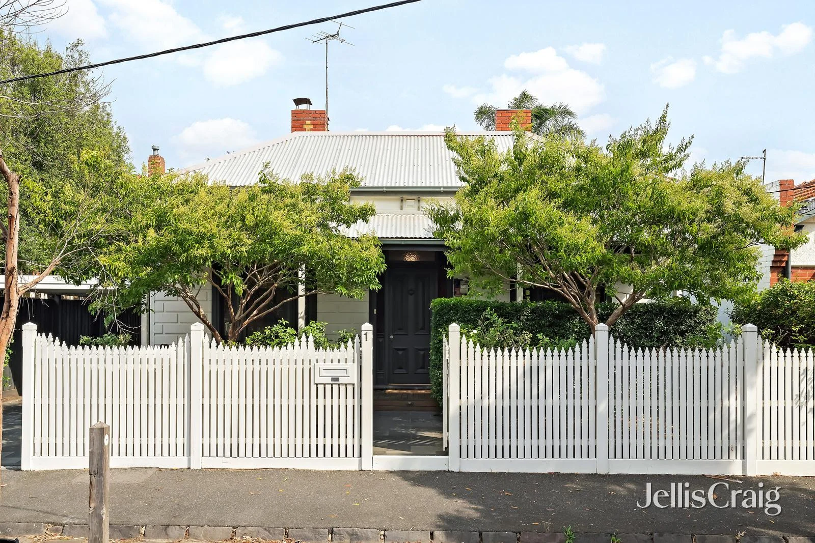 1 Clarke Street, Elwood VIC 3184