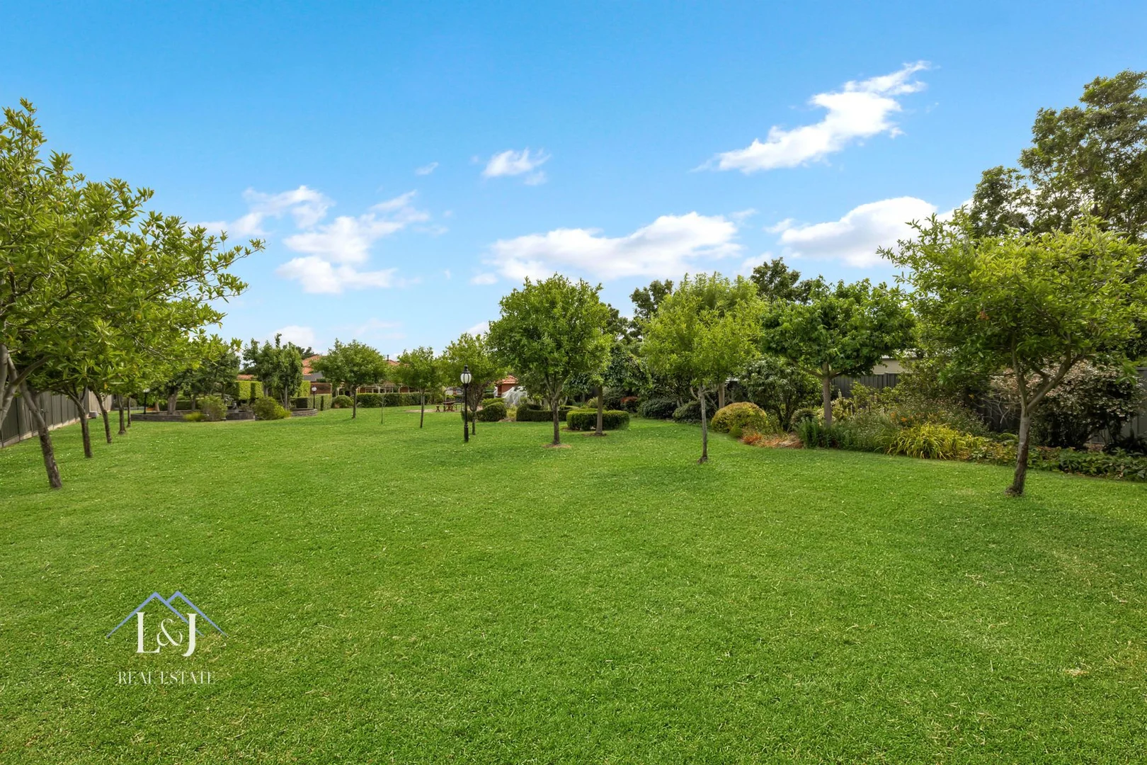 Additional image 26 of 12 MEEKING DRIVE, Pakenham VIC 3810