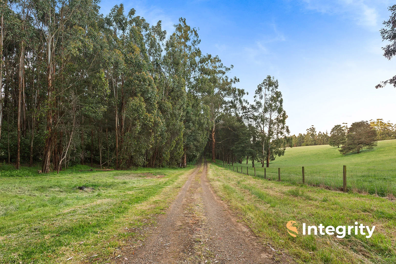 Additional image 26 of 48 Deviation Road, Kinglake VIC 3763