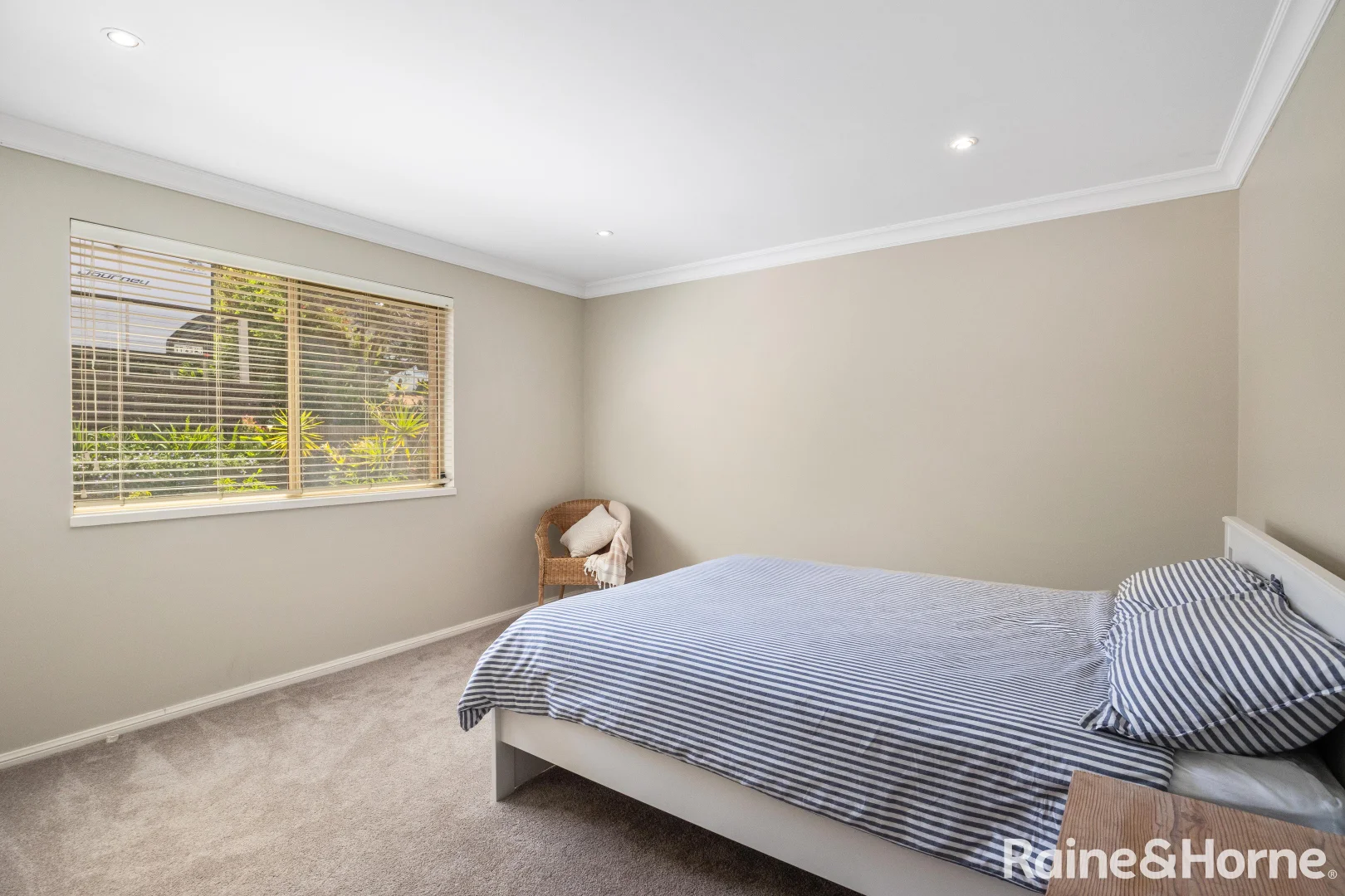 Additional image 20 of 27 Seaview Street, Mollymook NSW 2539