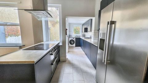 Hinton Road, Fishponds, Bristol BS16