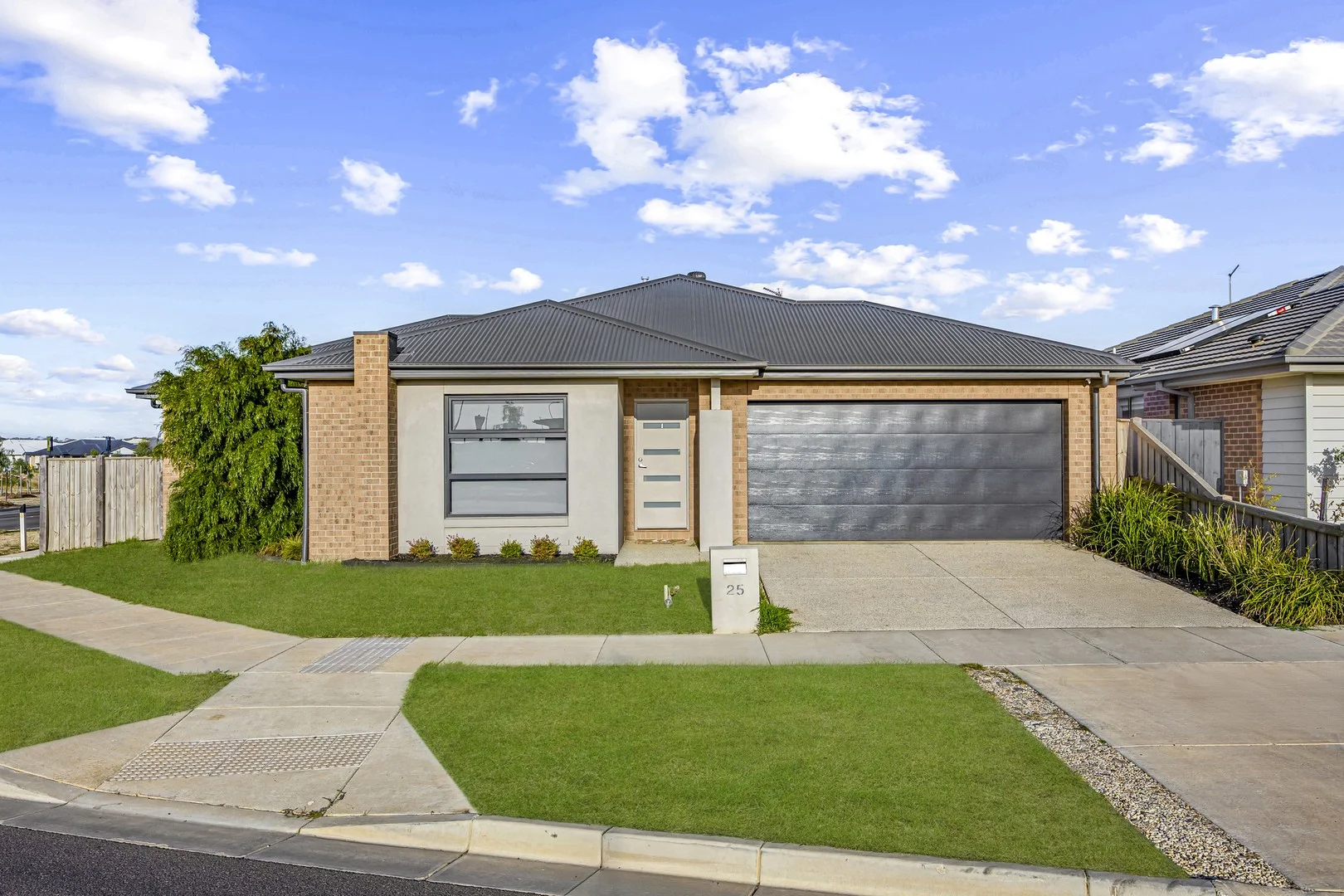 25 Cumberland Boulevard, Winter Valley VIC 3358