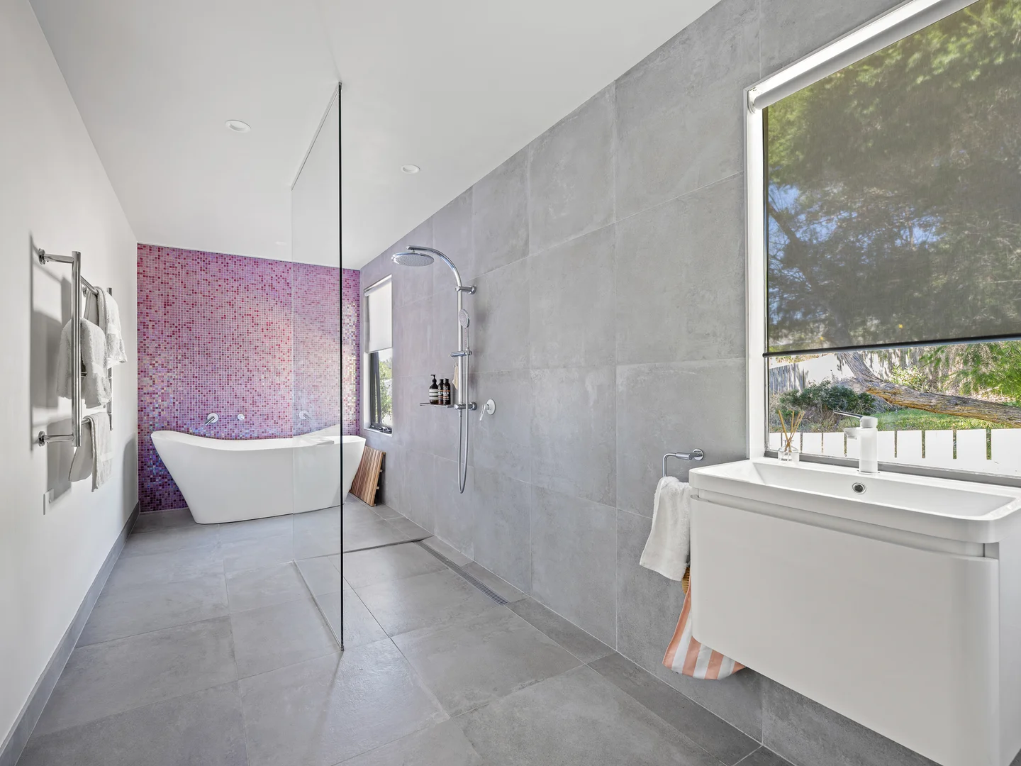 Additional image 23 of 313-315 Tasman Highway, Beaumaris TAS 7215