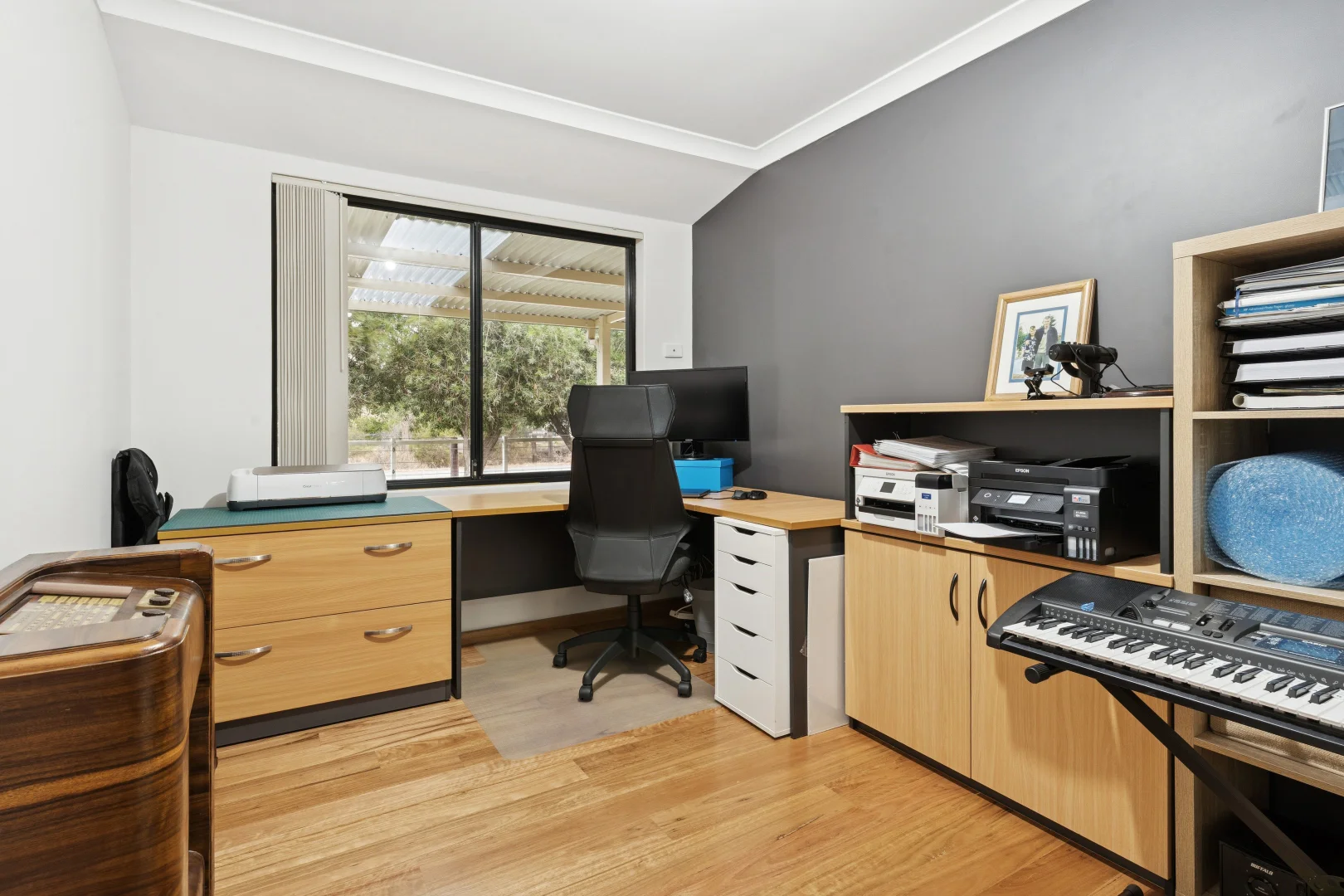 Additional image 8 of 1 Ballagar Rd, Byford WA 6122