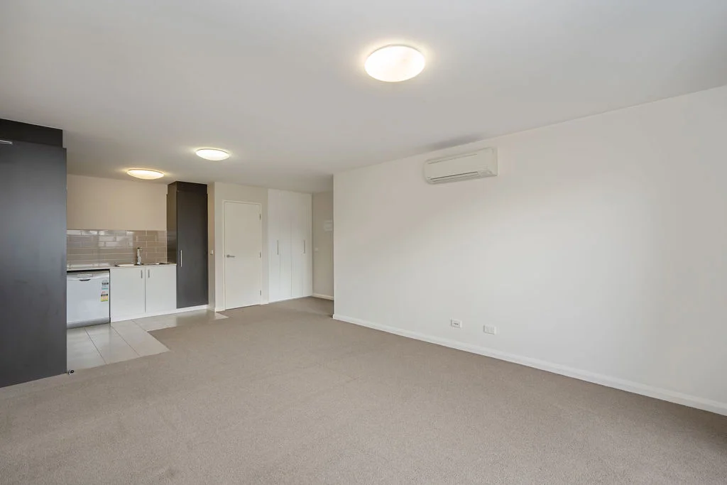 Additional image 2 of 21/1 Clare Burton Crescent, Franklin ACT 2913