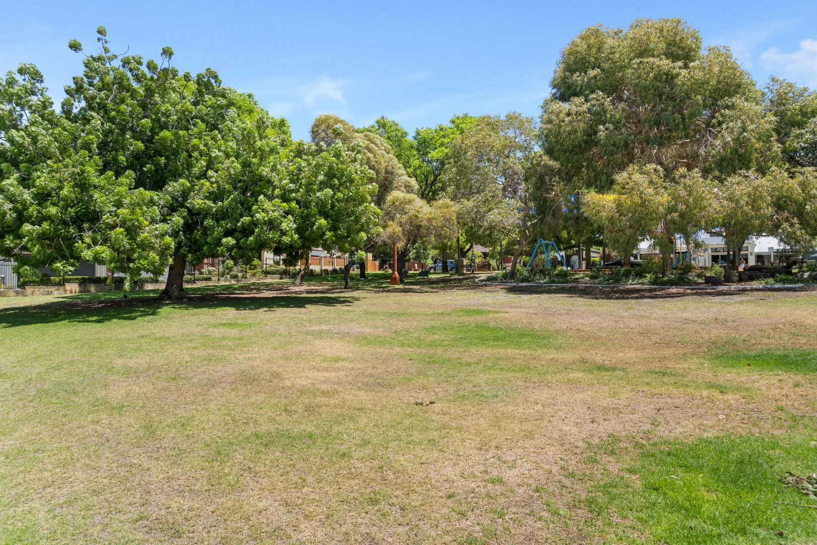 Additional image 28 of 1/36 Sunbury Road, Victoria Park WA 6100