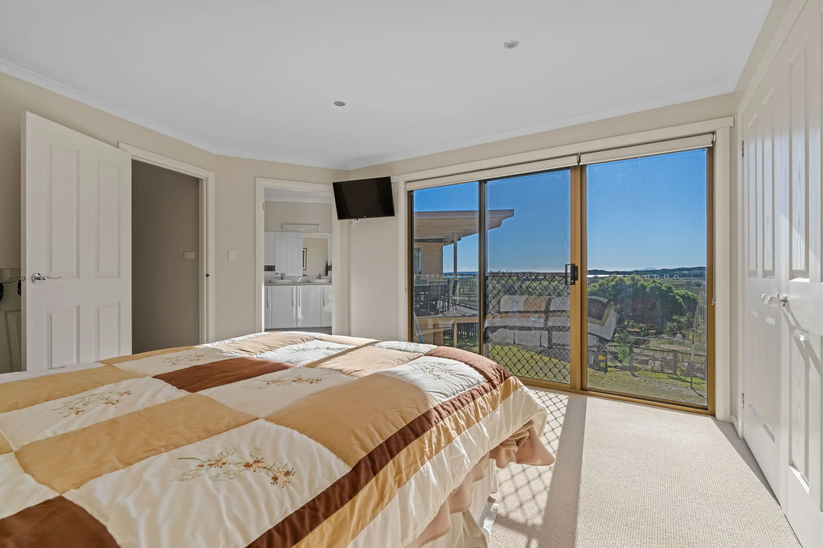 Additional image 24 of 21 Swan Street, Musselroe Bay TAS 7264