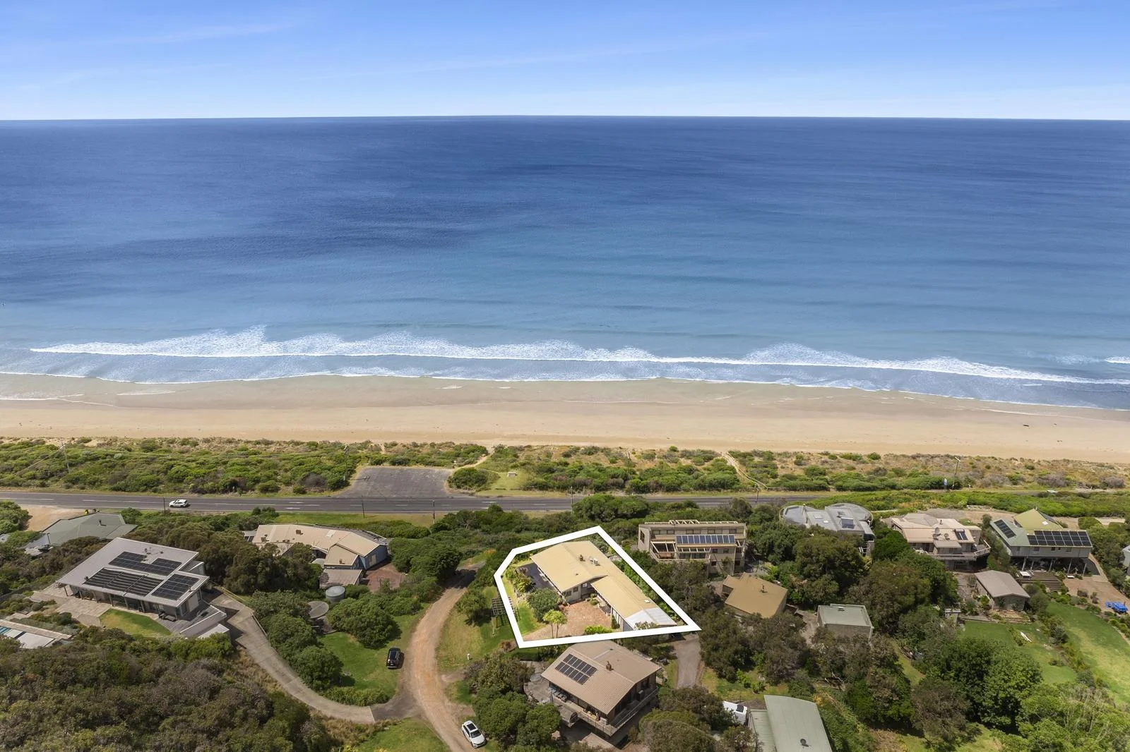 11 View Road, Eastern View VIC 3231