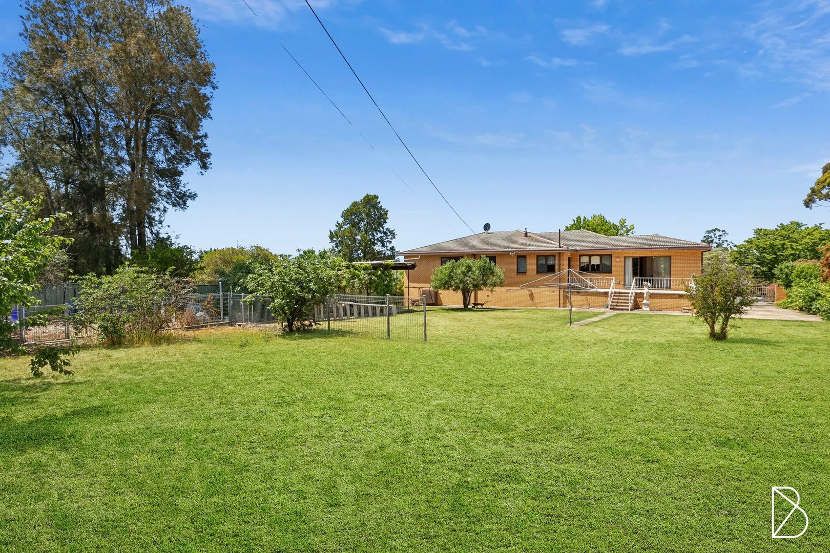 13 Mckeahnie Street, Weetangera ACT 2614