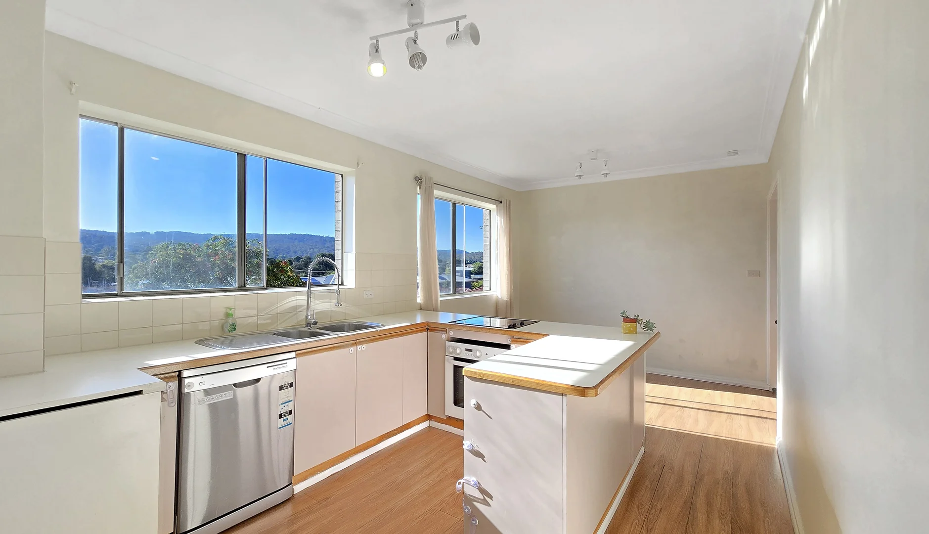 Additional image 5 of 2/10 Carrington Street, Queanbeyan NSW 2620