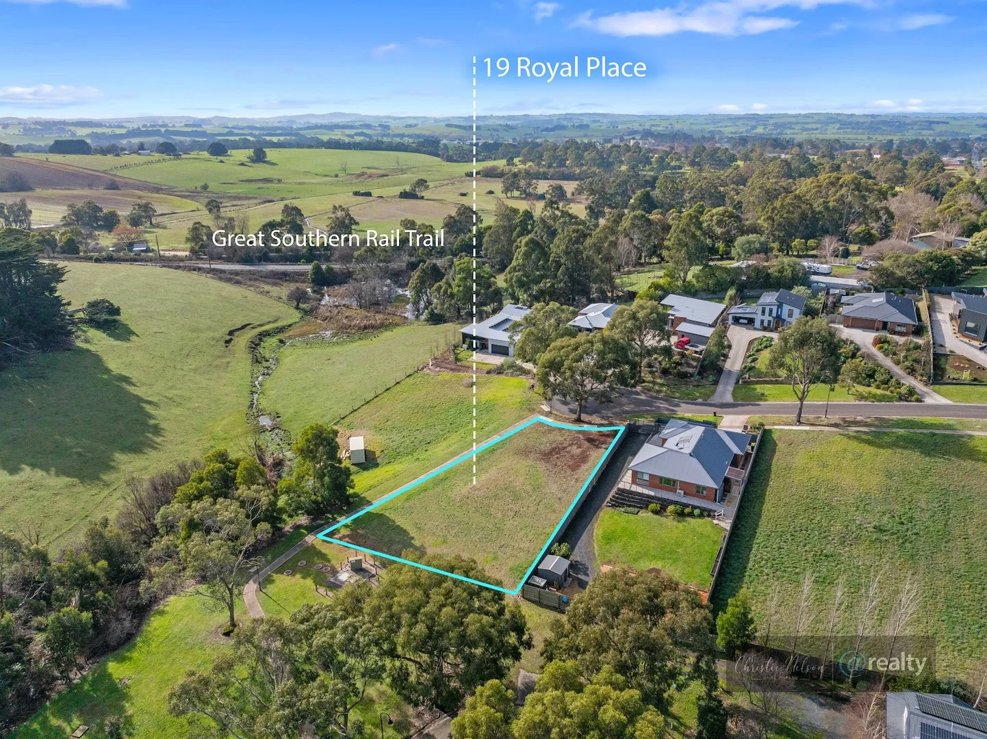 19 Royal Place, Leongatha VIC 3953