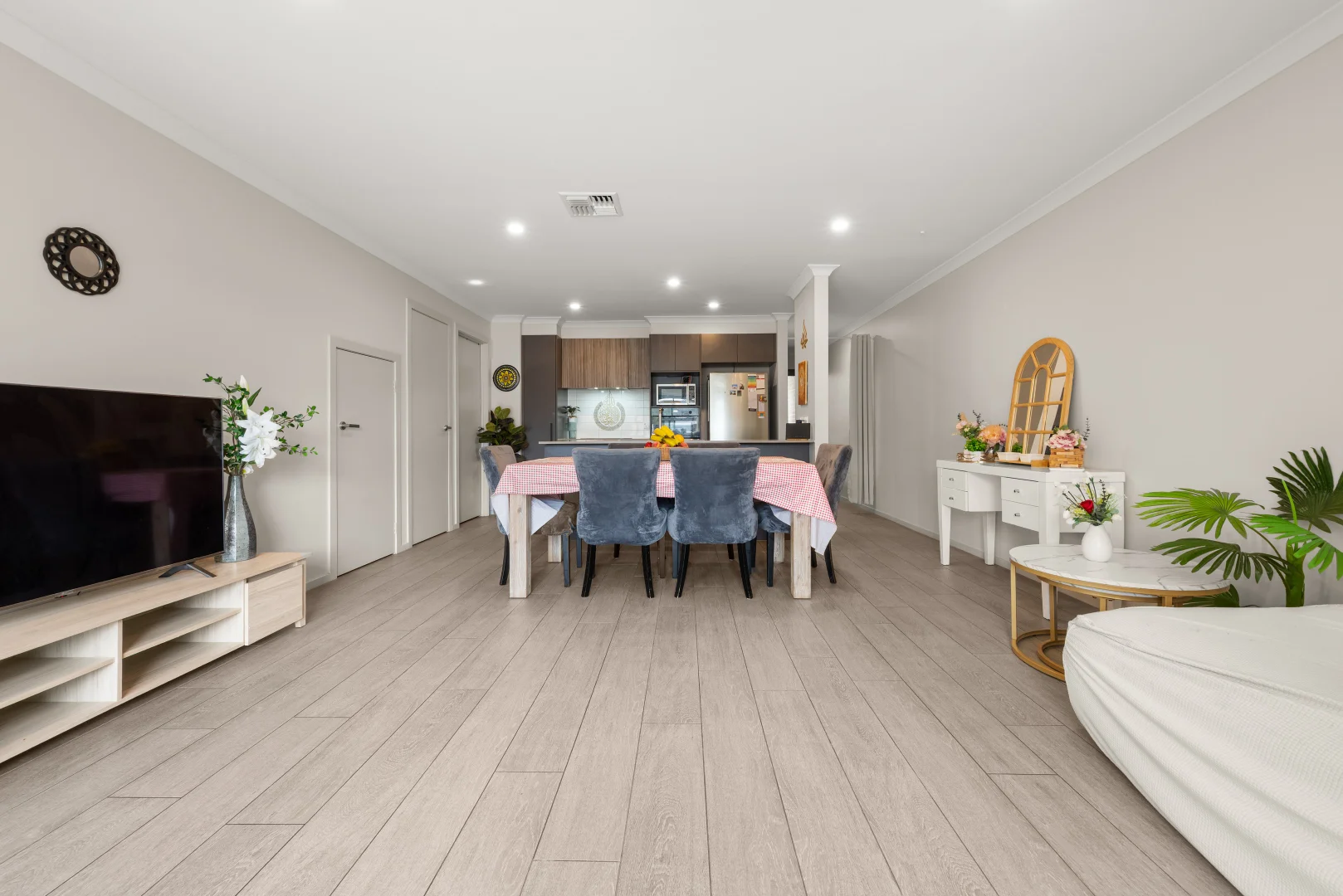 Additional image 7 of 33 Hedditch Court, Strathnairn ACT 2615