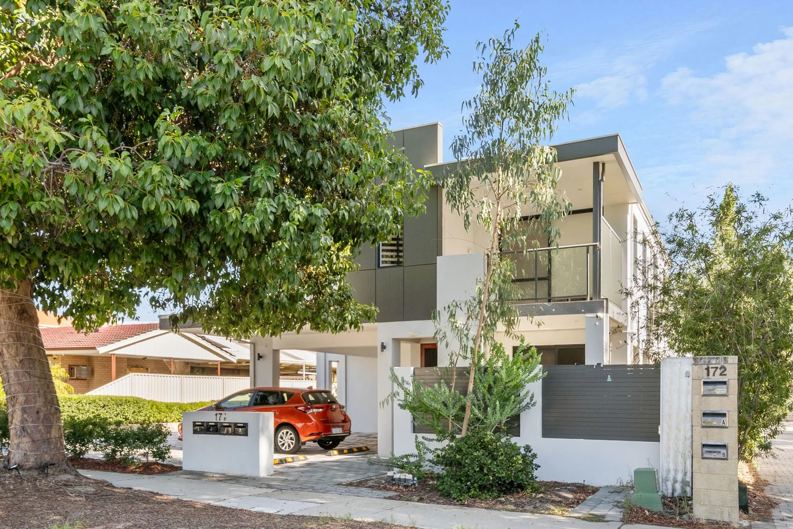 Additional image 31 of 2/174 Leake Street, Belmont WA 6104