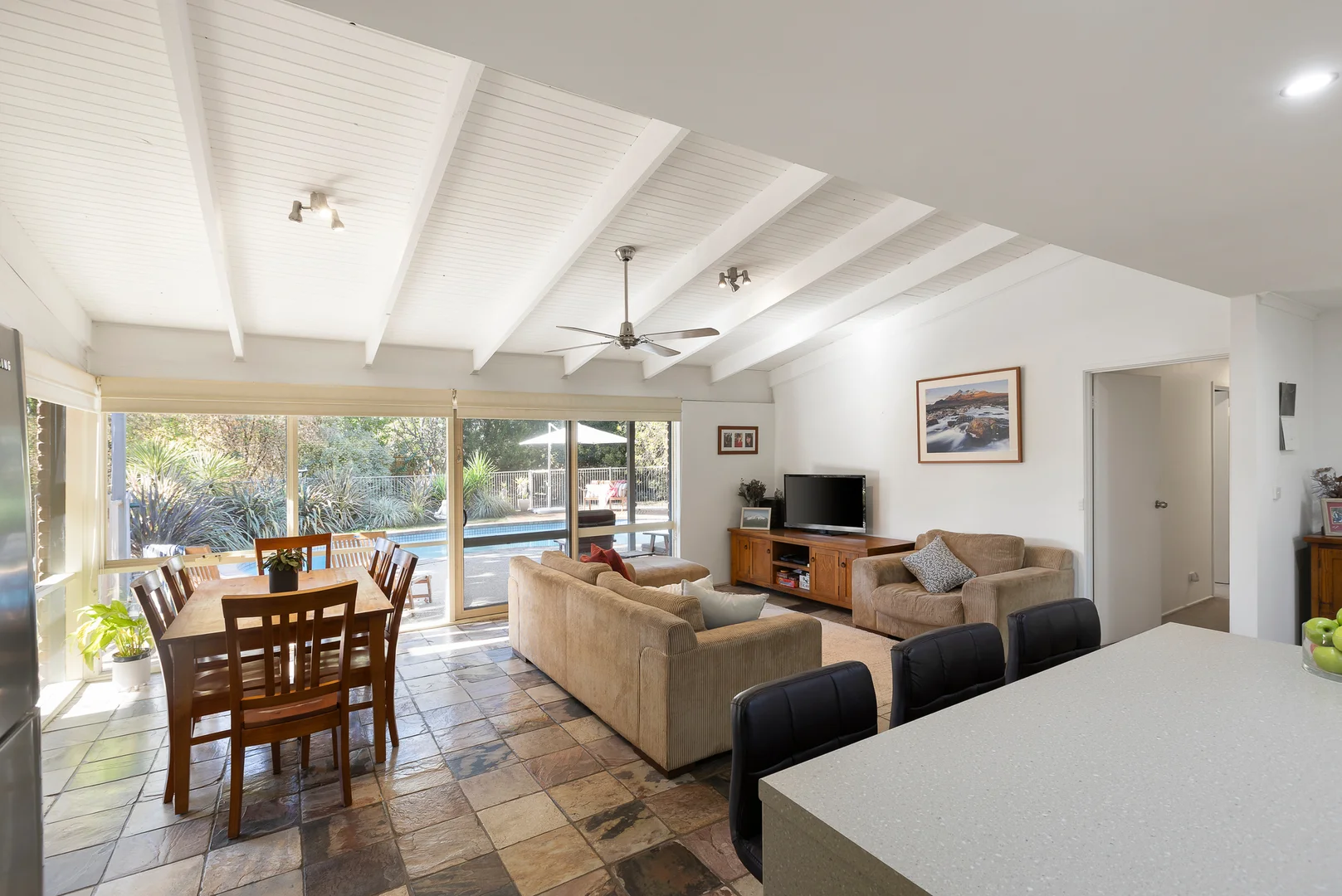 Additional image 3 of 20 Links Road, Mansfield VIC 3722