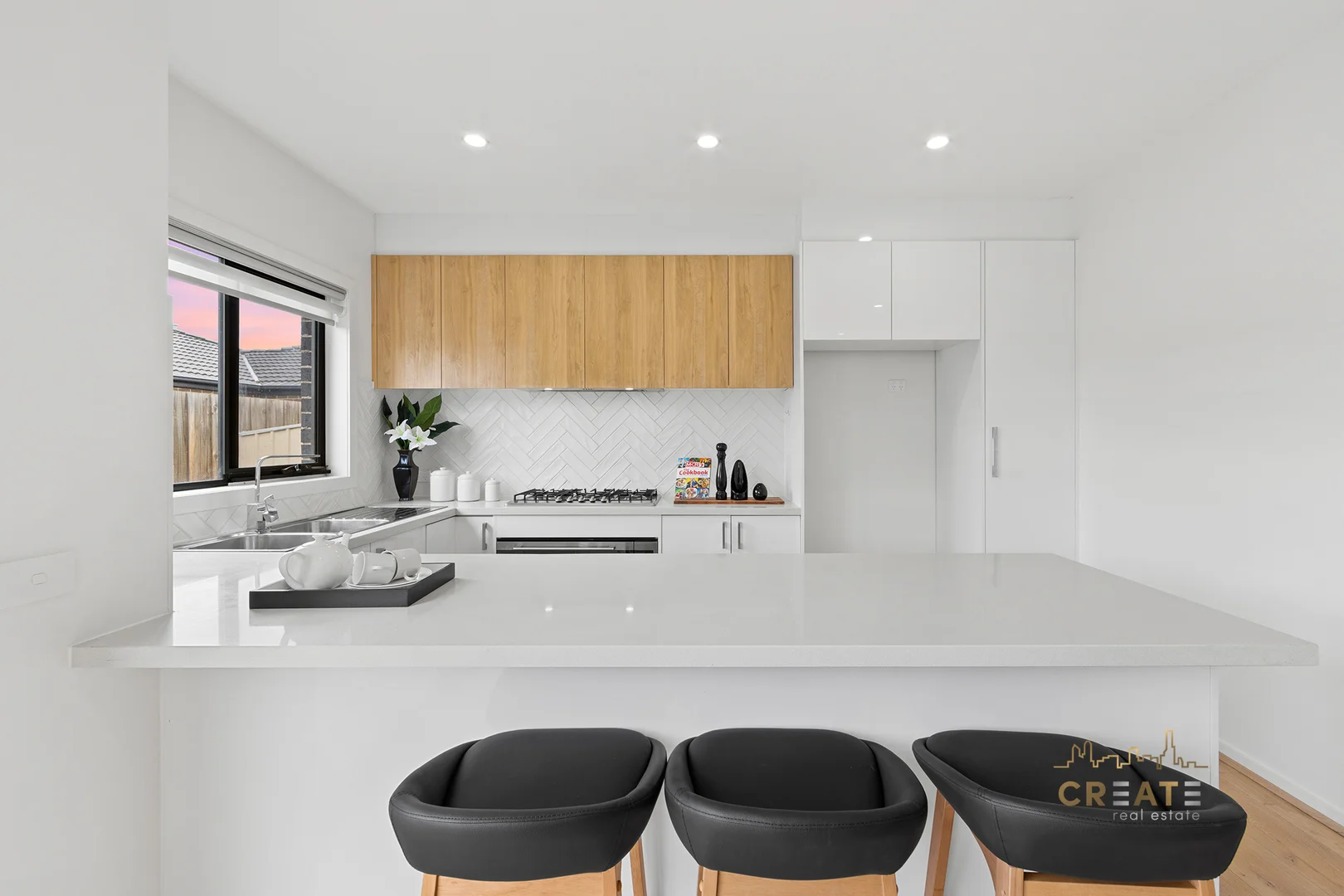 Additional image 3 of 4/41 Pennell Avenue, St Albans VIC 3021