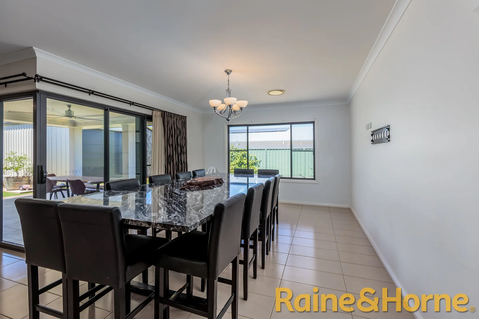 Additional image 4 of 77 Lakeside Circuit, Dubbo NSW 2830