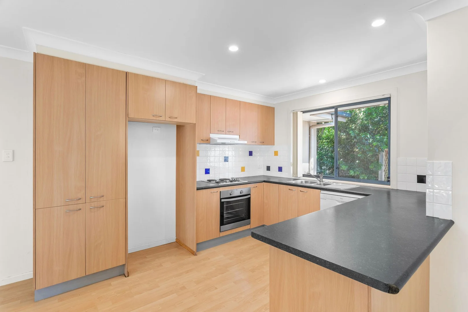 2/34 Surfview Avenue, Forster NSW 2428