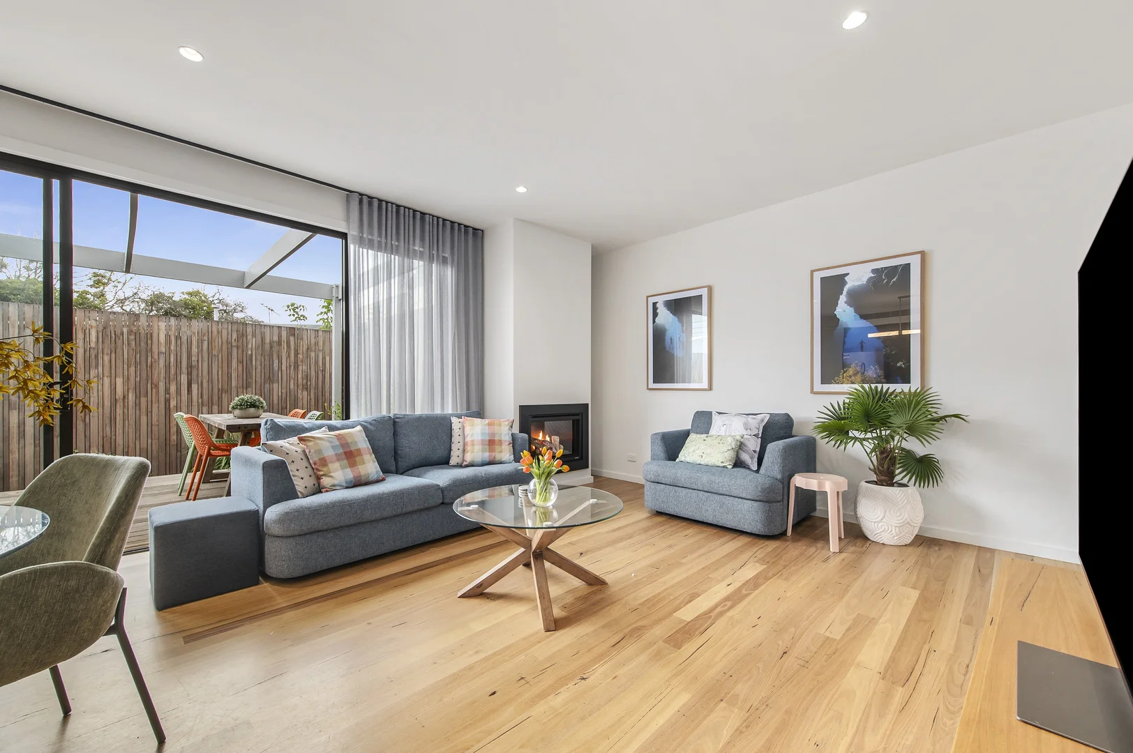 Additional image 2 of 2/30 Weeroona Street, Rye VIC 3941